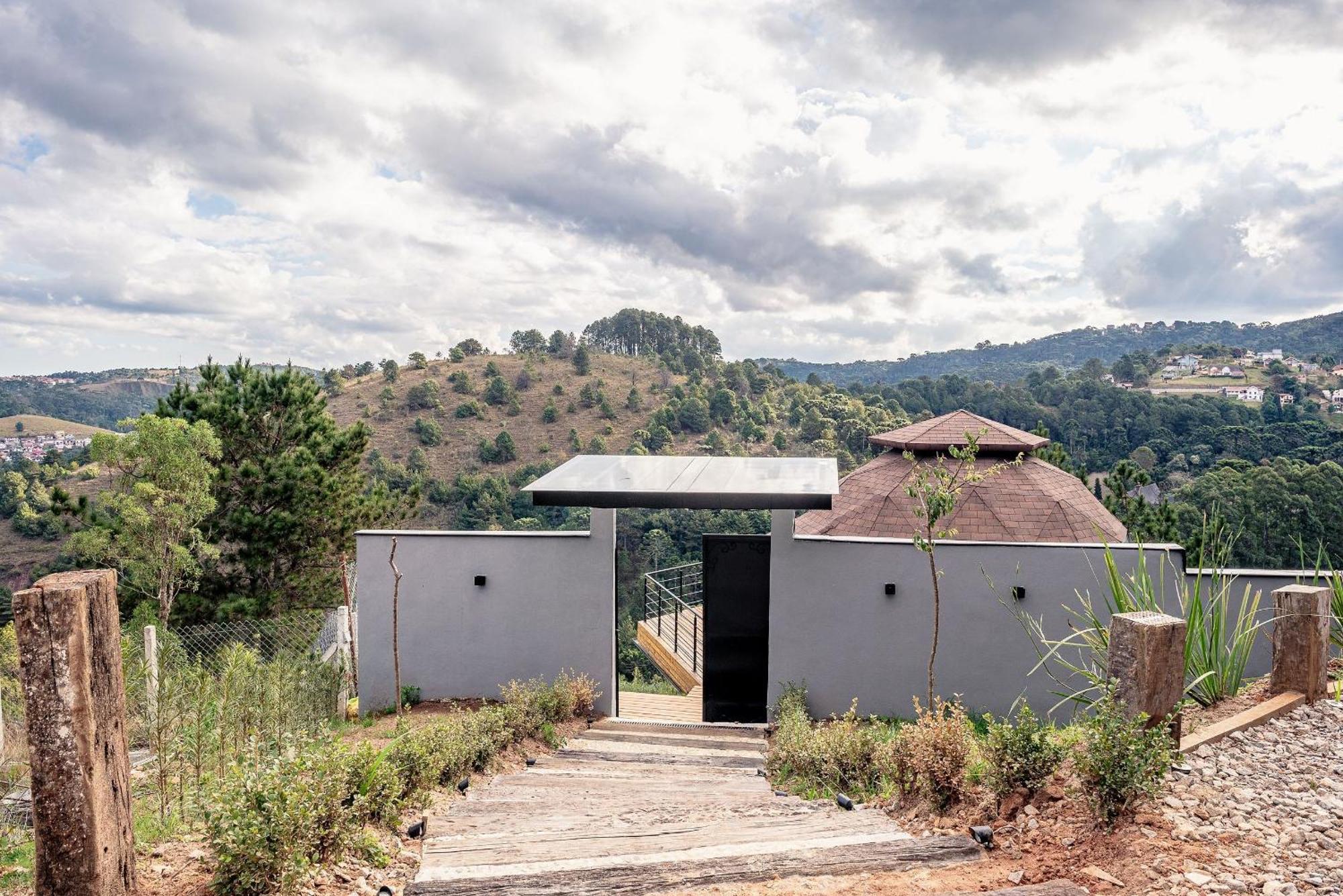 Le Dome Glamping -